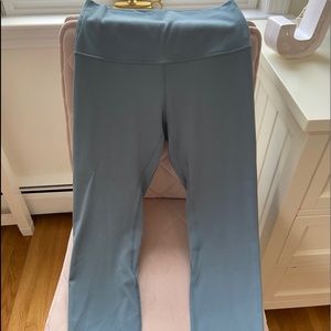 lululemon align crop 21” seaform green leggings